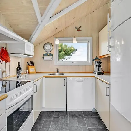 Cozy In Hvide Sande With Kitchen *